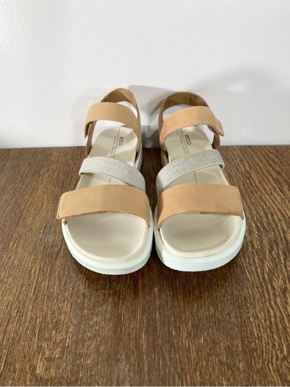 New Ecco Flowt 2 Band Slingback Sandal Women’s Various Sizes Lion - Picture 3 of 7